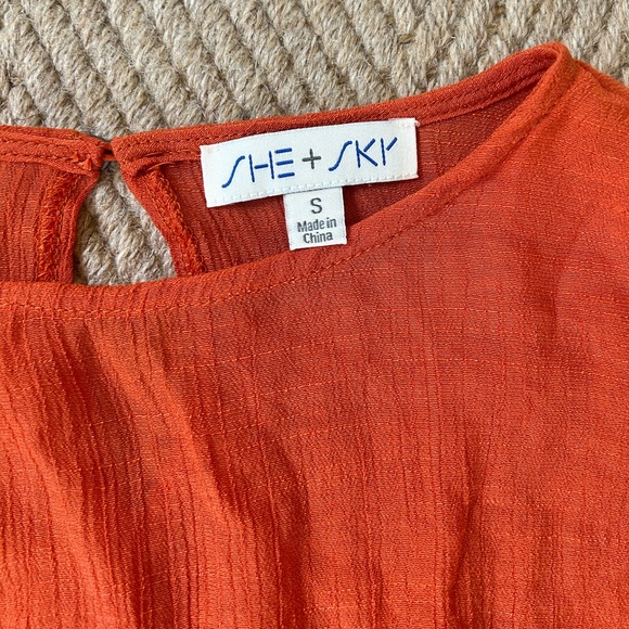 EUC She + Sky Orange Oversized Cropped Blouse - Picture 2 of 4